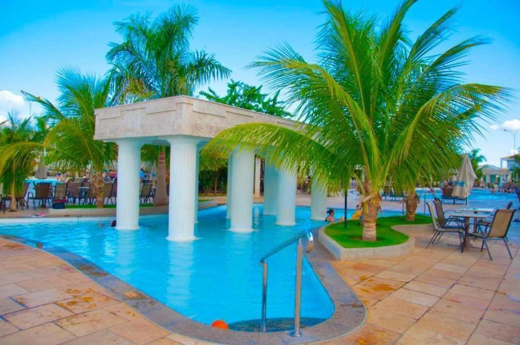 Lacqua Diroma Apartamento Completo Com Fogao, Geladeira, Micro-Ondas, Piscina 24H, Acomoda Ate 5 Pessoas カルダス・ノバス エクステリア 写真